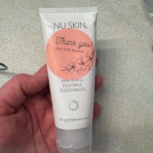 Nu Skin Whitening Fluoride Toothpaste AP 24